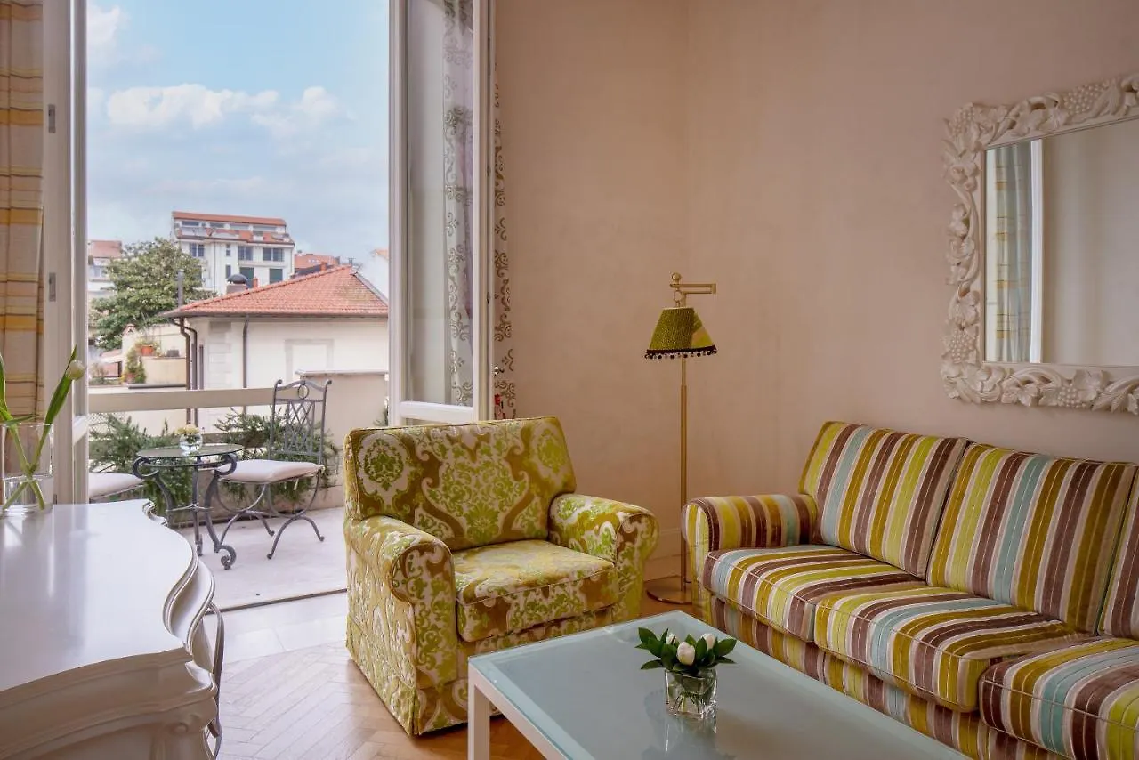 Luxury Villa Manin Viareggio | Una Esperienze